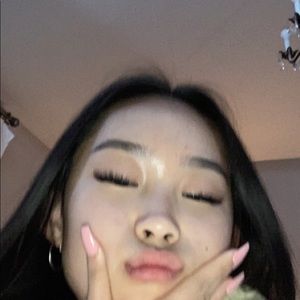 Meet your Posher, Nayun